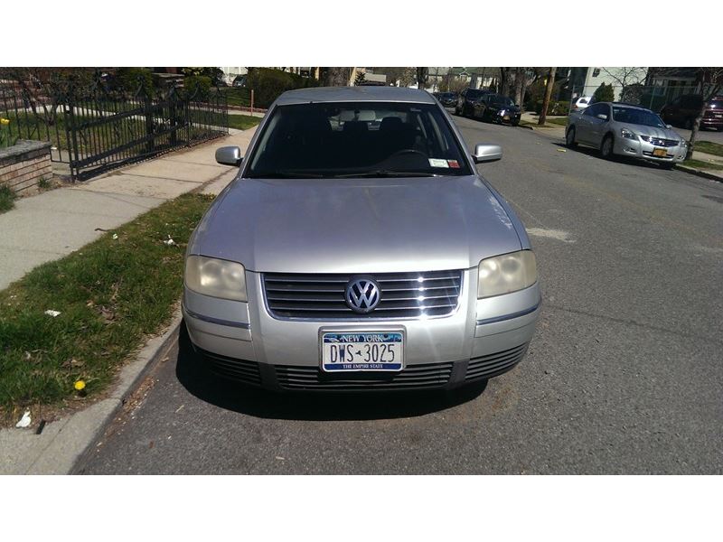 2003 Volkswagen Passat for sale by owner in Staten Island