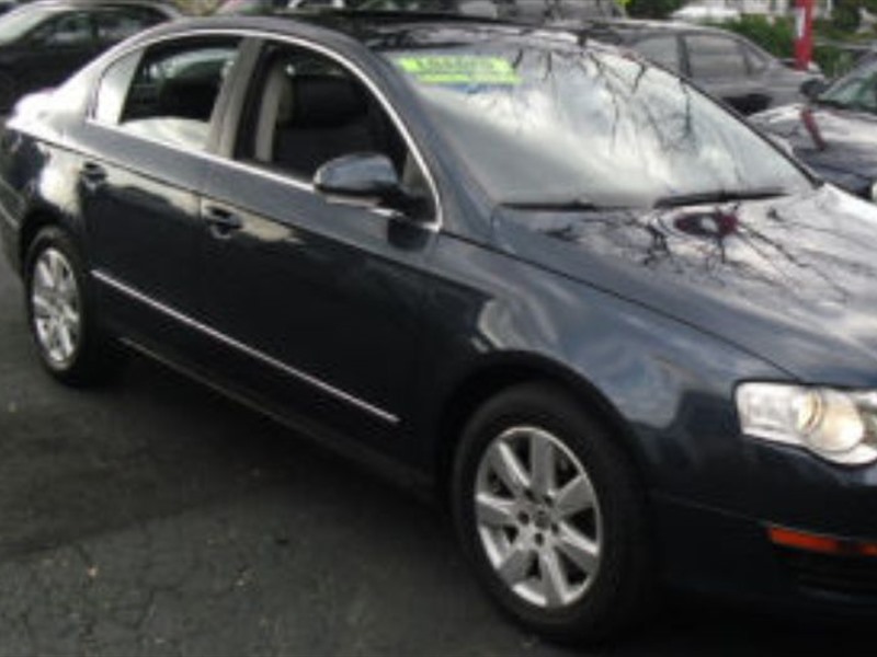 2006 Volkswagen Passat for sale by owner in ROSWELL