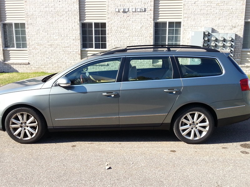 2007 Volkswagen Passat Wagon for sale by owner in BARABOO