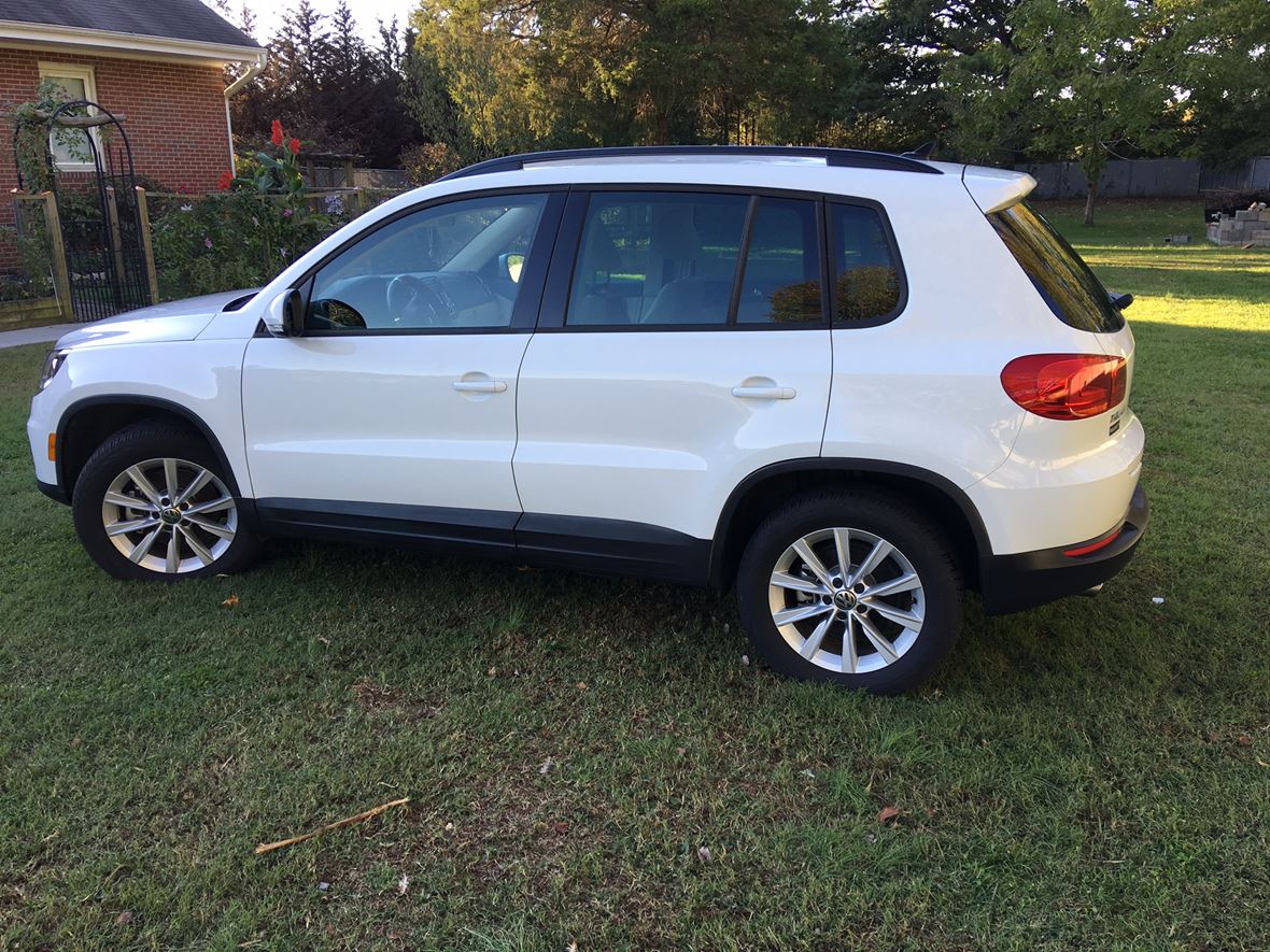 2015 Volkswagen Tiguan for sale by owner in Amelia Court House