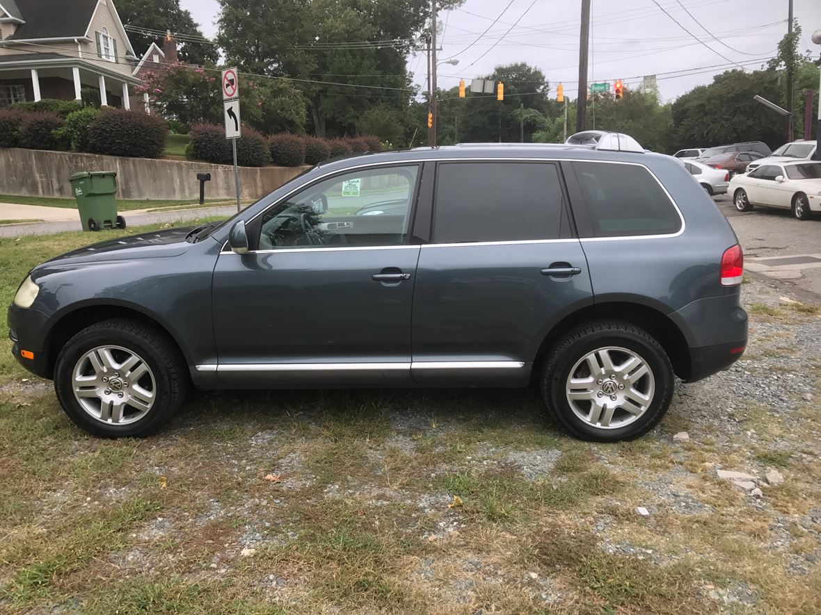 2004 Volkswagen Touareg for sale by owner in Fort Mill