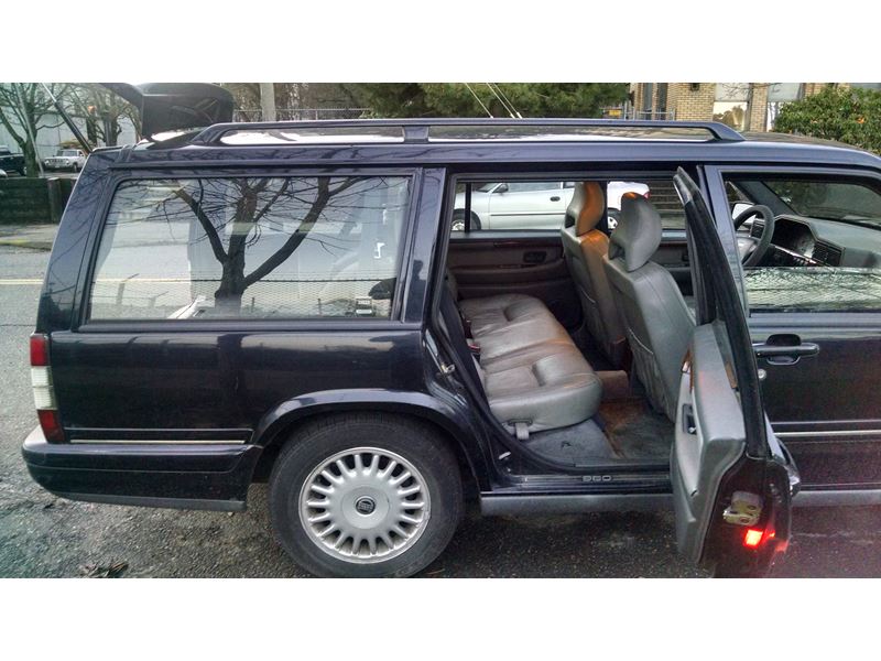 1996 Volvo 960 for sale by owner in PORTLAND