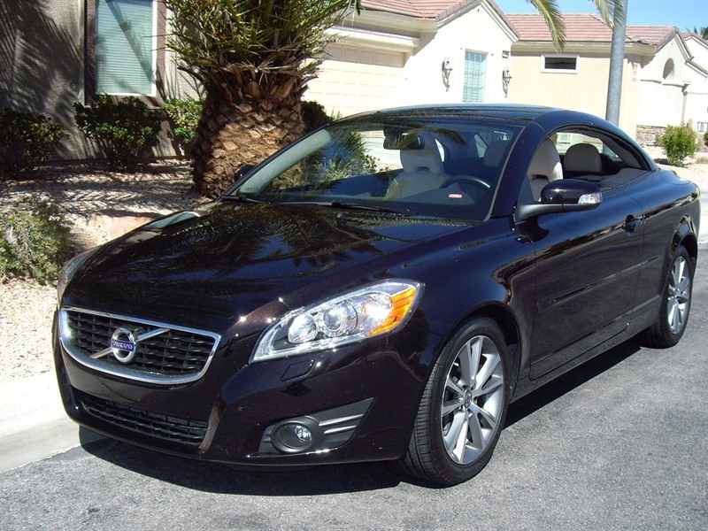 2011 Volvo C70 for sale by owner in HENDERSON