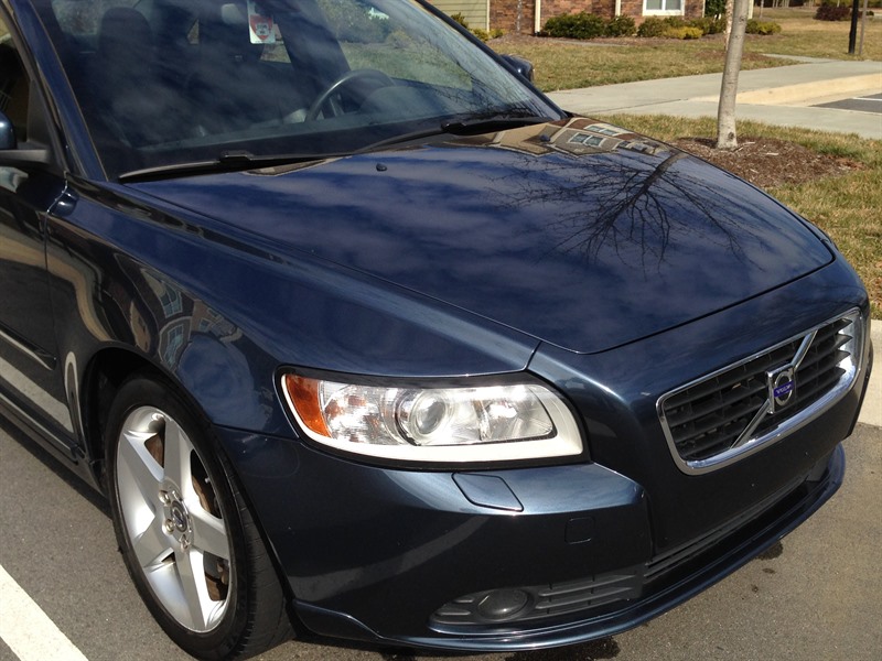 2008 Volvo S 40 for sale by owner in DURHAM
