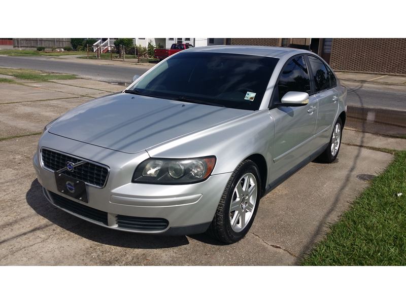 2006 Volvo S40 for sale by owner in NEW ORLEANS