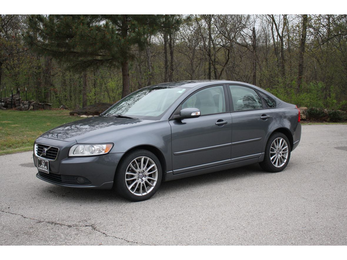 2009 Volvo S40 for sale by owner in Tulsa