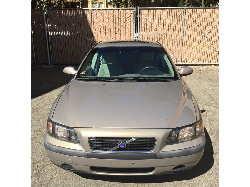 2002 Volvo S60 for sale by owner in SAN JOSE