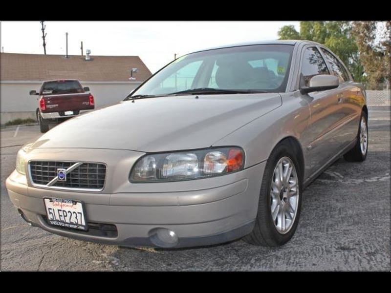 2004 Volvo S60 for sale by owner in Sunland