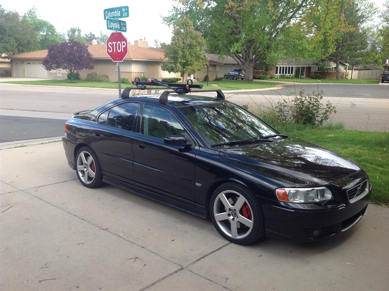 2005 Volvo S60 r for sale by owner in FORT COLLINS