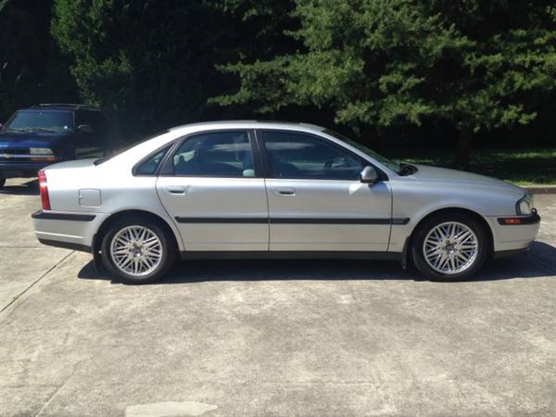 2000 Volvo S80 for sale by owner in LAWRENCEVILLE