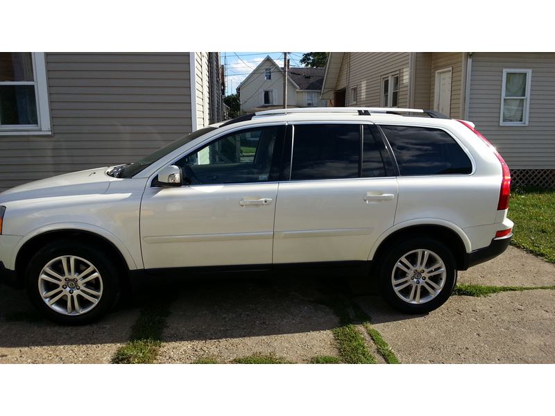2007 Volvo XC90 for sale by owner in CANTON