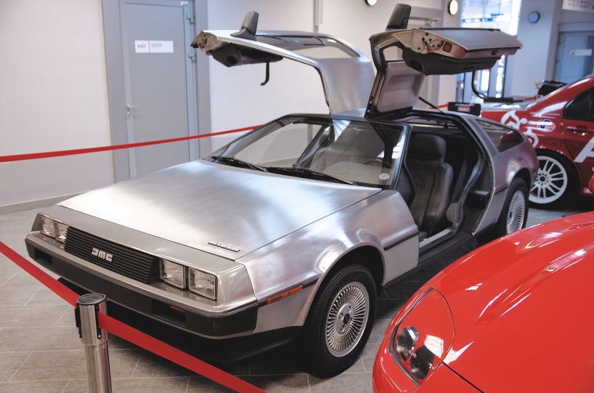 DeLorean DMC 12 One hit Wonder