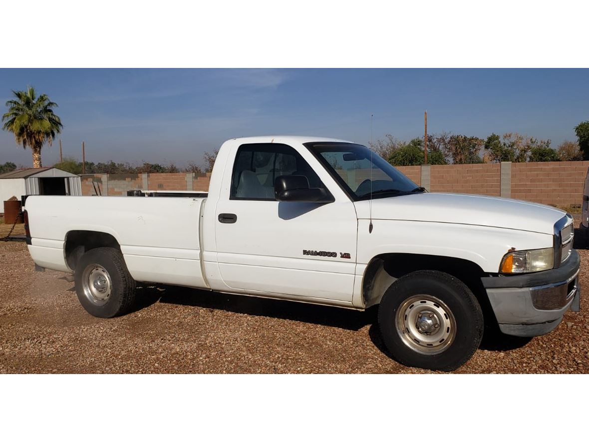 2001 Dodge Ram 1500 for sale by owner in Laveen