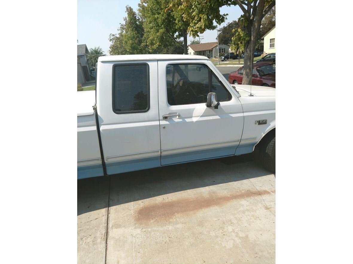 1992 Ford F-150 club cab for sale by owner in Lakewood