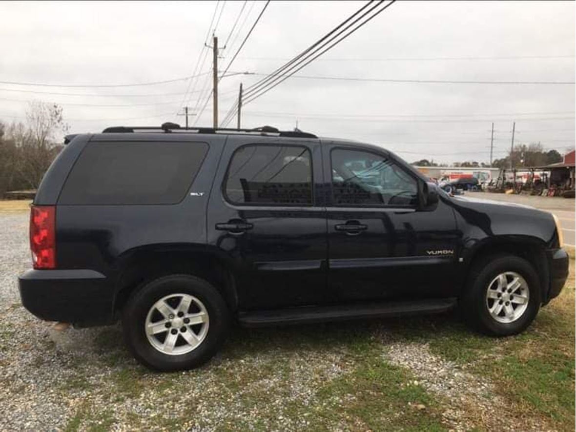2007 GMC Yukon for sale by owner in Luverne