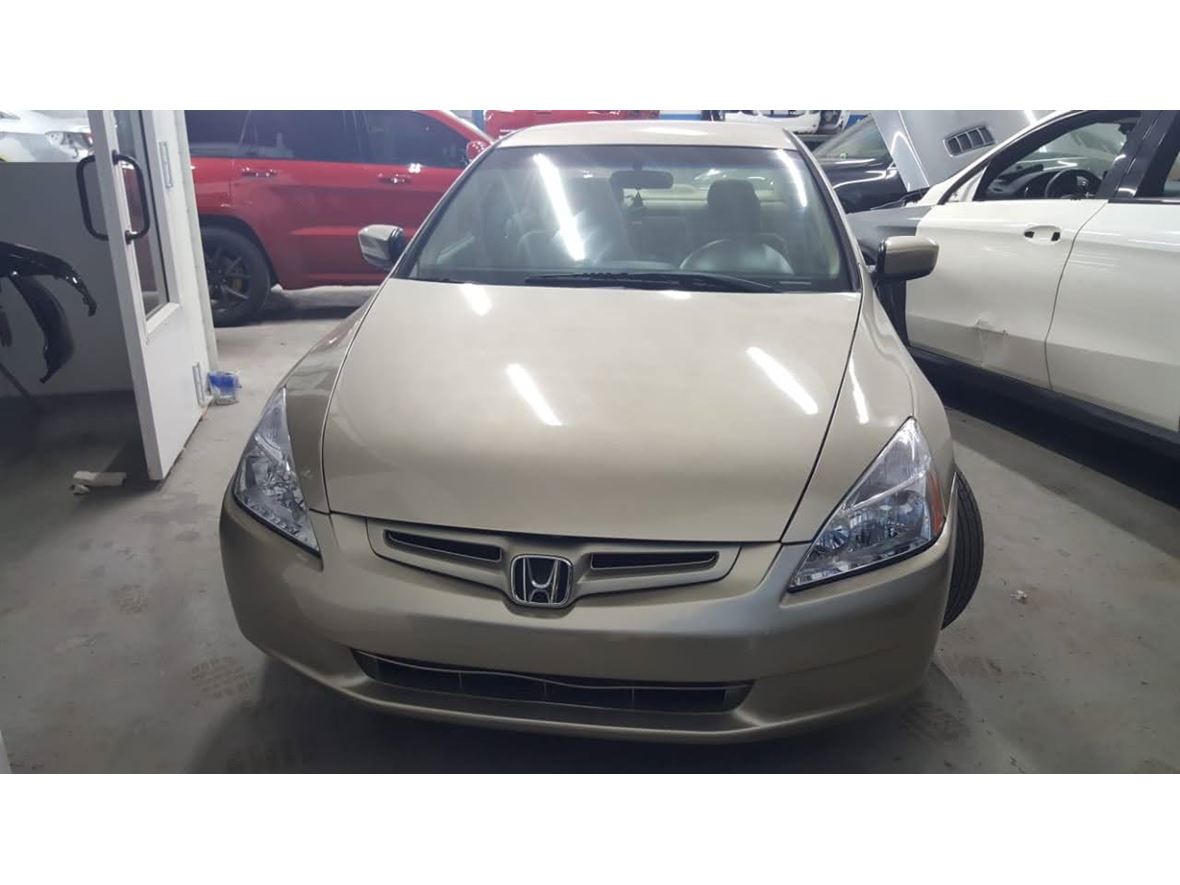 2003 Honda Accord for sale by owner in Hollywood