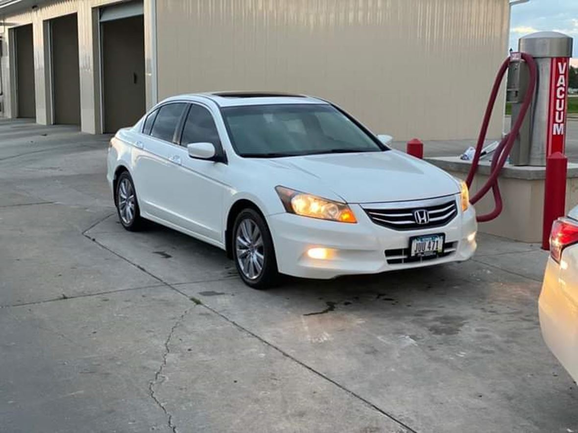 2012 Honda Accord for sale by owner in New London