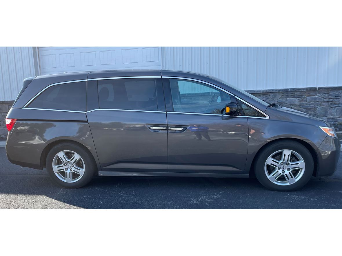 2013 Honda Odyssey for sale by owner in Orefield