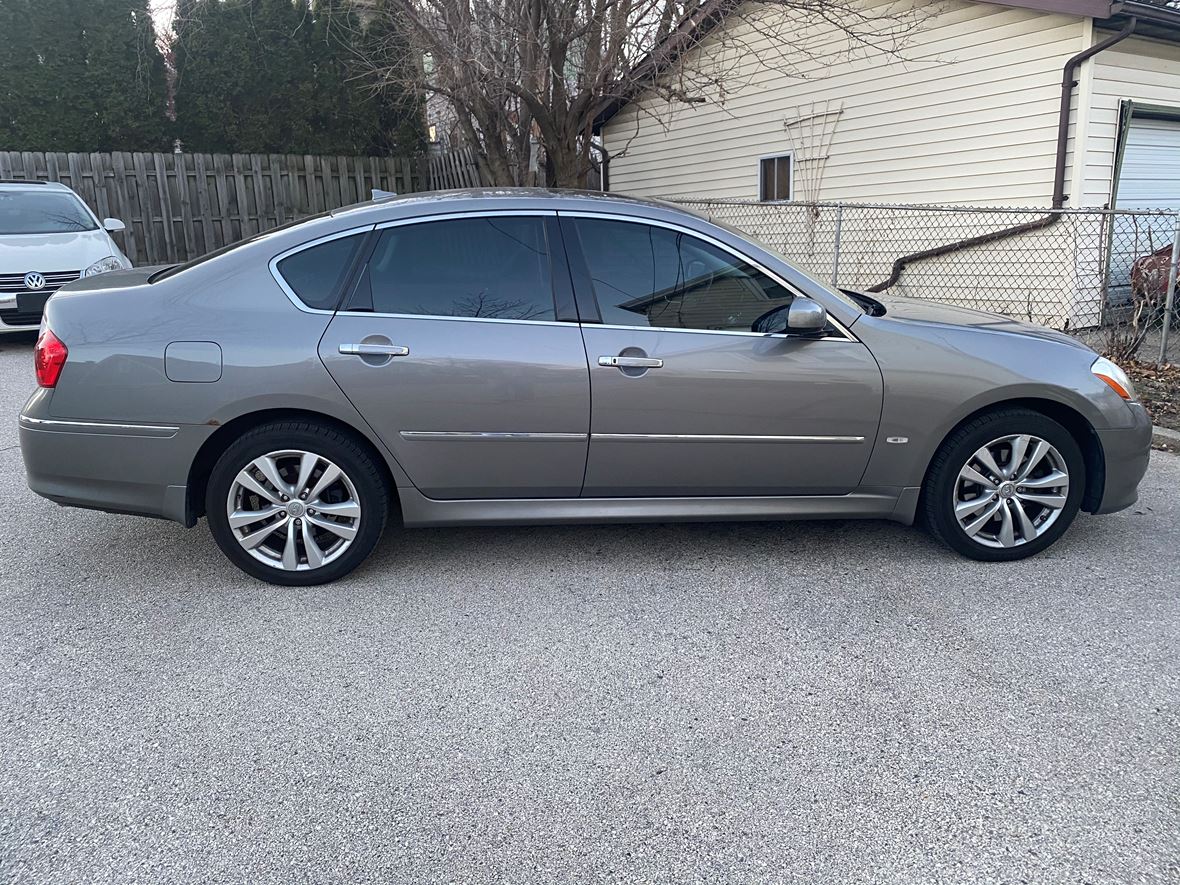 2009 Infiniti M35 for sale by owner in Milwaukee