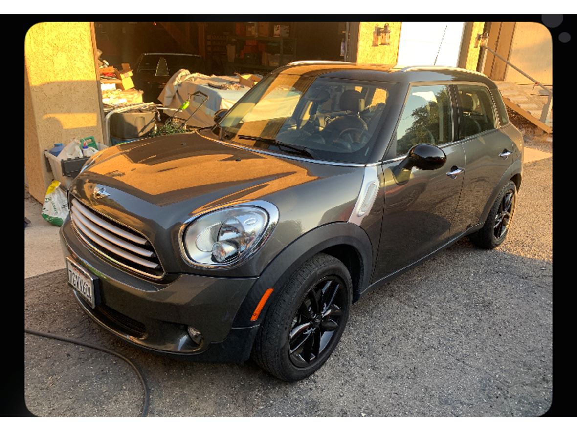 2012 MINI Cooper Countryman for sale by owner in Solvang
