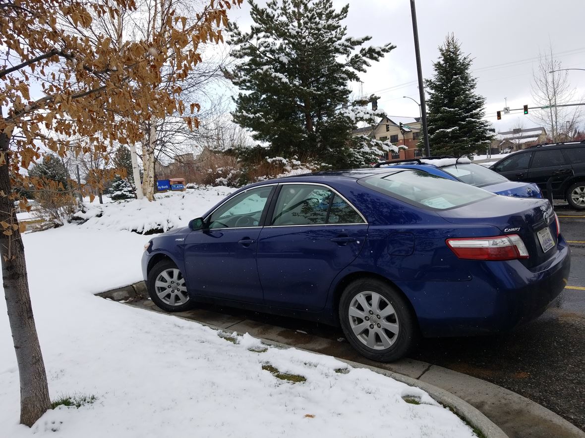 2008 Toyota Camry Hybrid for sale by owner in Billings