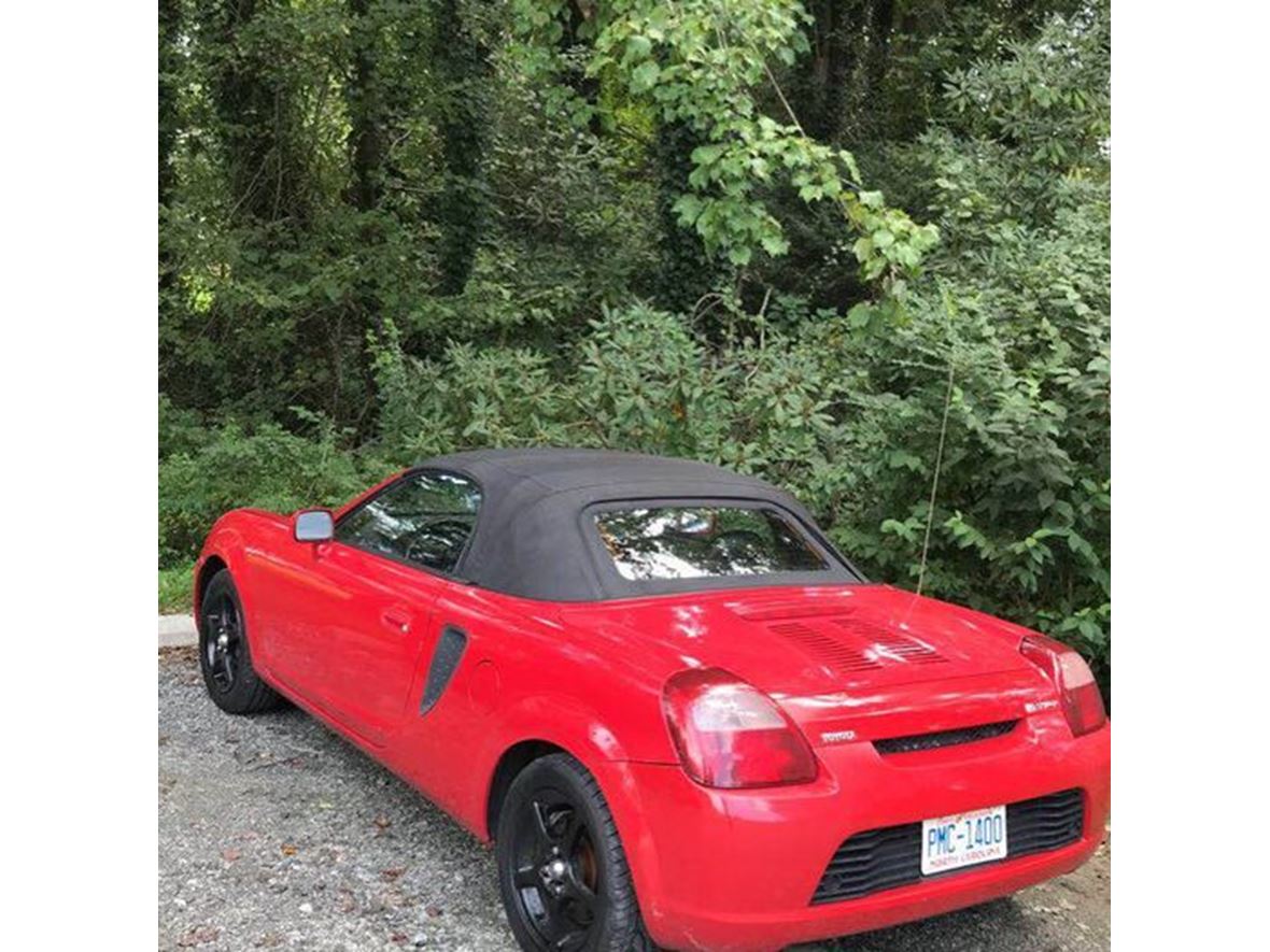 2002 Toyota MR2 Spyder for sale by owner in Balsam Grove
