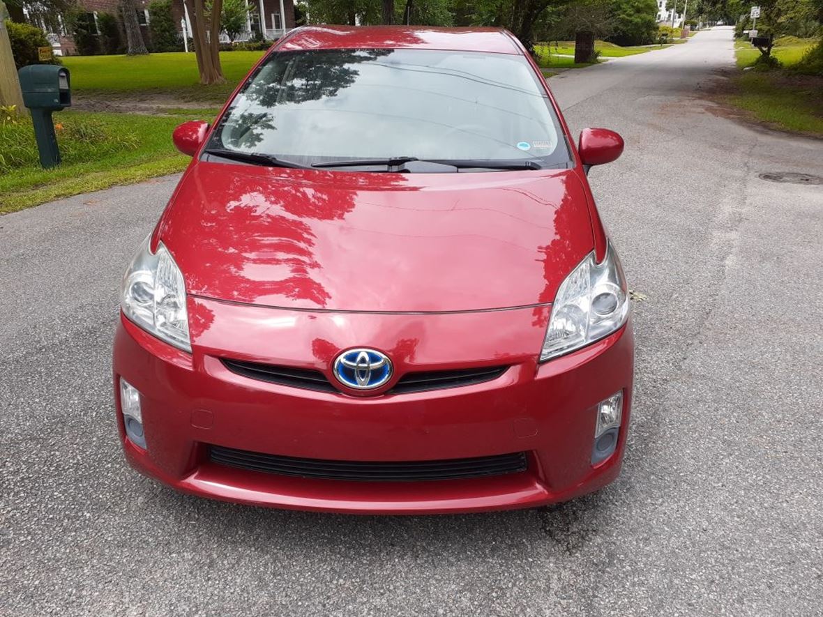 2011 Toyota Prius for sale by owner in Little River