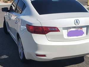 2015 Acura ILX with White Exterior