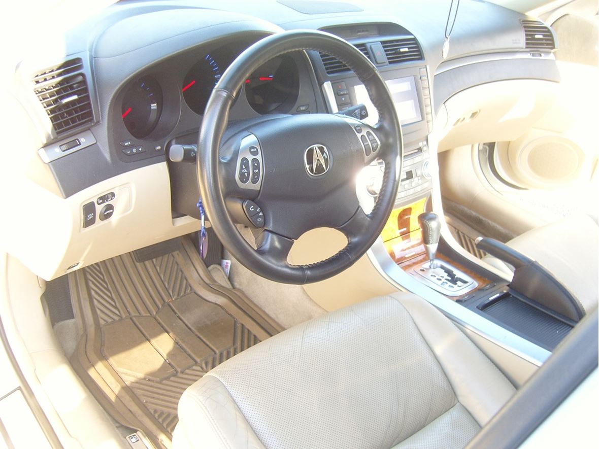 2004 Acura TL for sale by owner in Long Beach