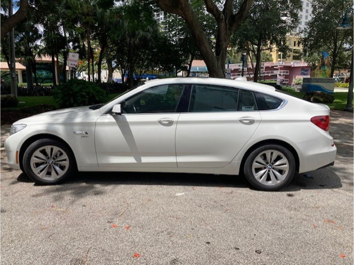 2011 BMW 5 Series Gran Turismo for sale by owner in Fort Lauderdale