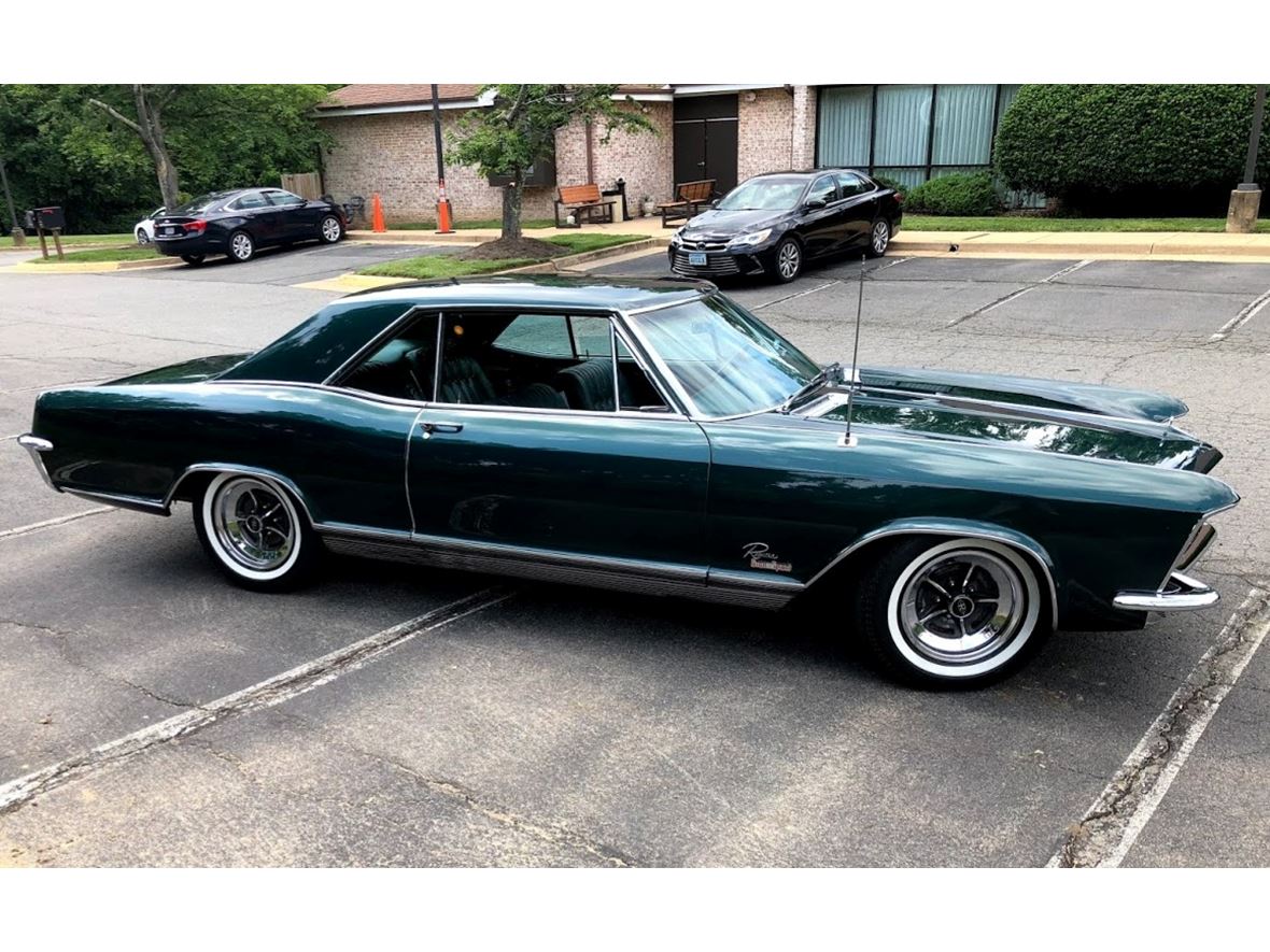 1965 Buick Riviera for sale by owner in Shambaugh