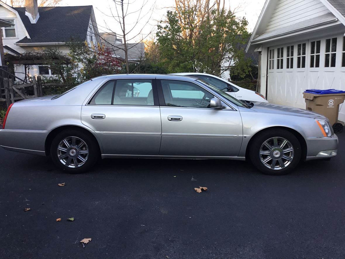 2007 Cadillac DTS for sale by owner in Broomall