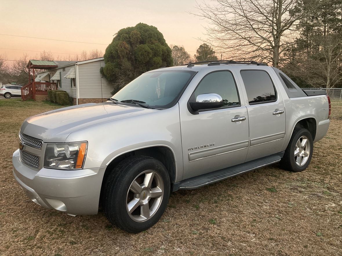 2011 Chevrolet Avalanche for Sale by Owner in Aiken, SC 29801