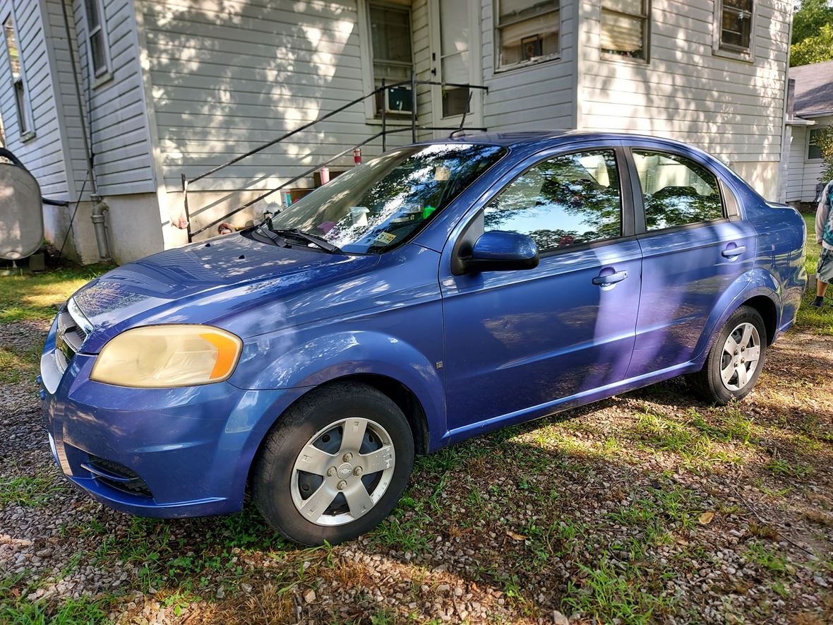 2009 Chevrolet Aveo for sale by owner in Danville