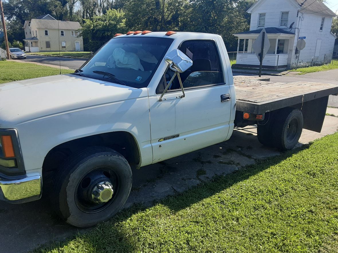 1997 Chevrolet C/K 3500 for sale by owner in Cambridge
