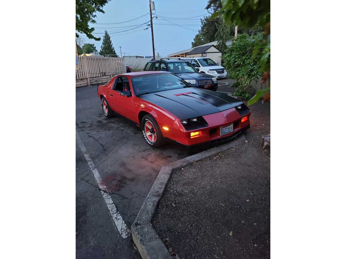 1982 Chevrolet Camaro for sale by owner in Everett