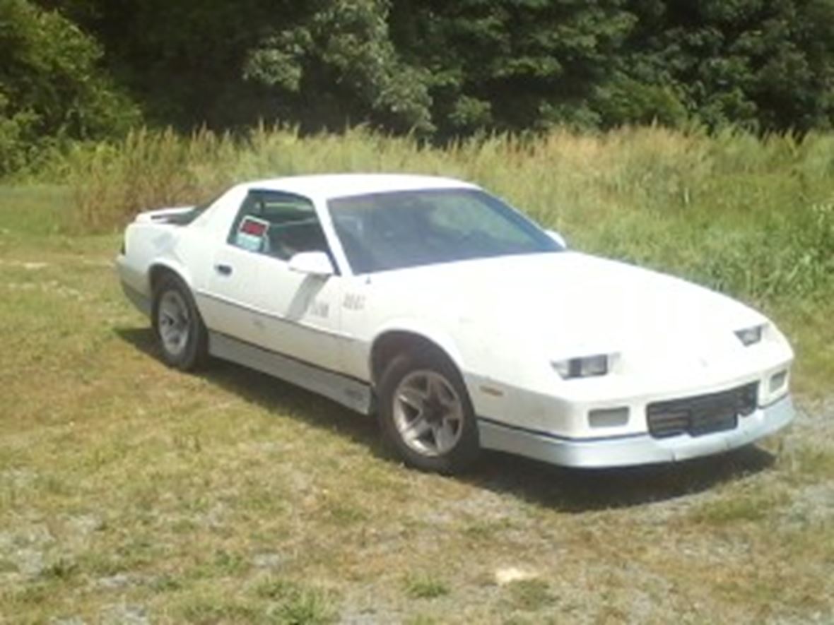 1988 Chevrolet Camaro for sale by owner in Richmond