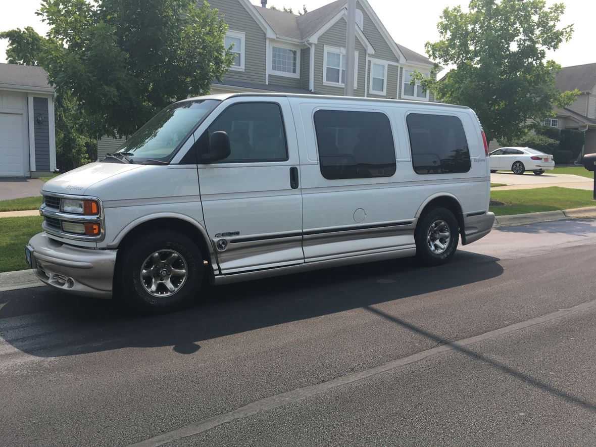 2002 Chevrolet Chevy Van for sale by owner in Carol Stream