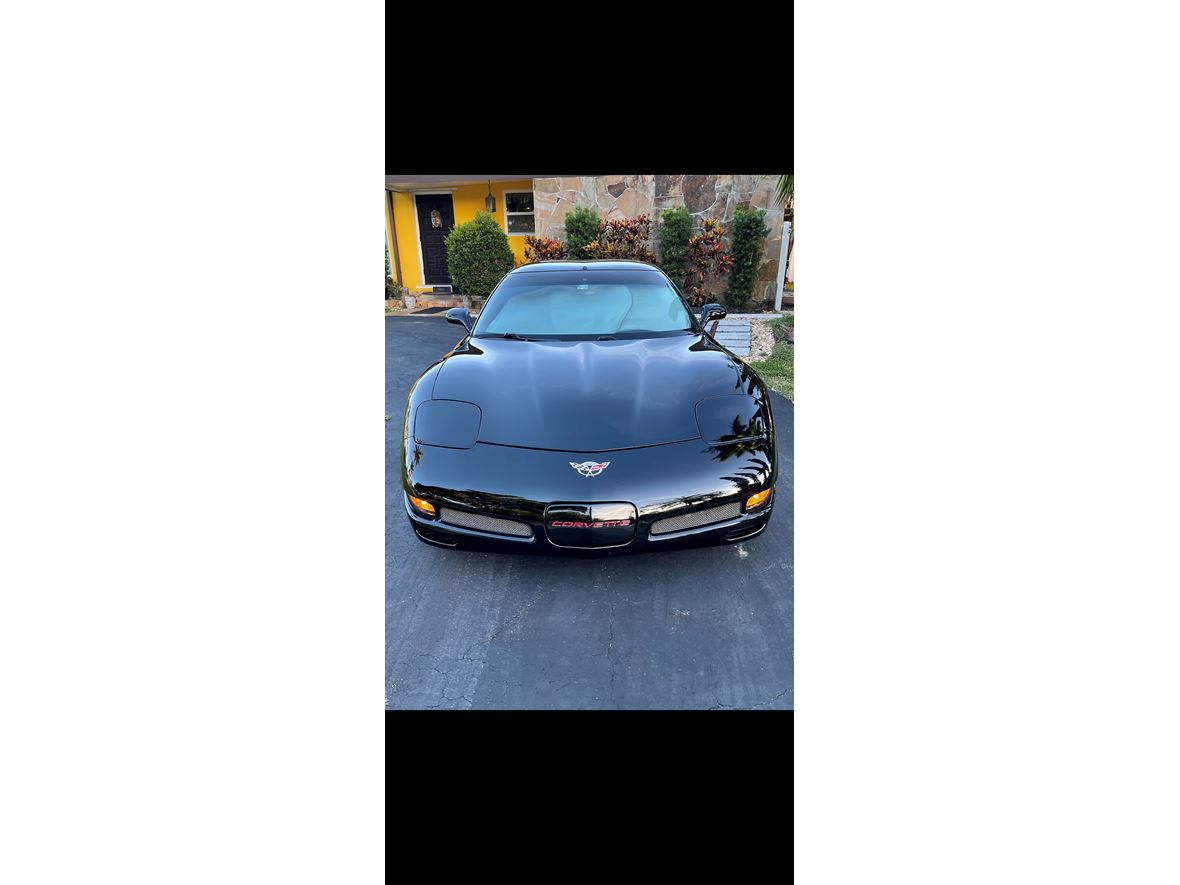 2003 Chevrolet Corvette for sale by owner in Hollywood