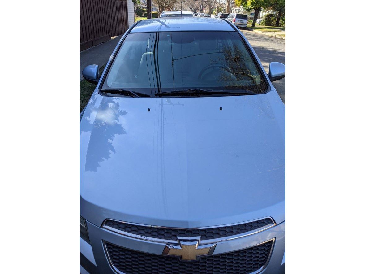 2011 Chevrolet Cruze for sale by owner in San Jose