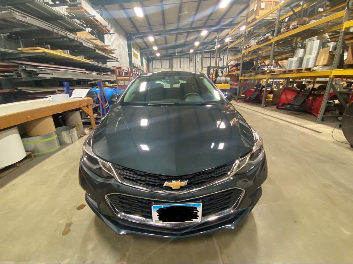 2018 Chevrolet Cruze Lt for sale by owner in Omaha