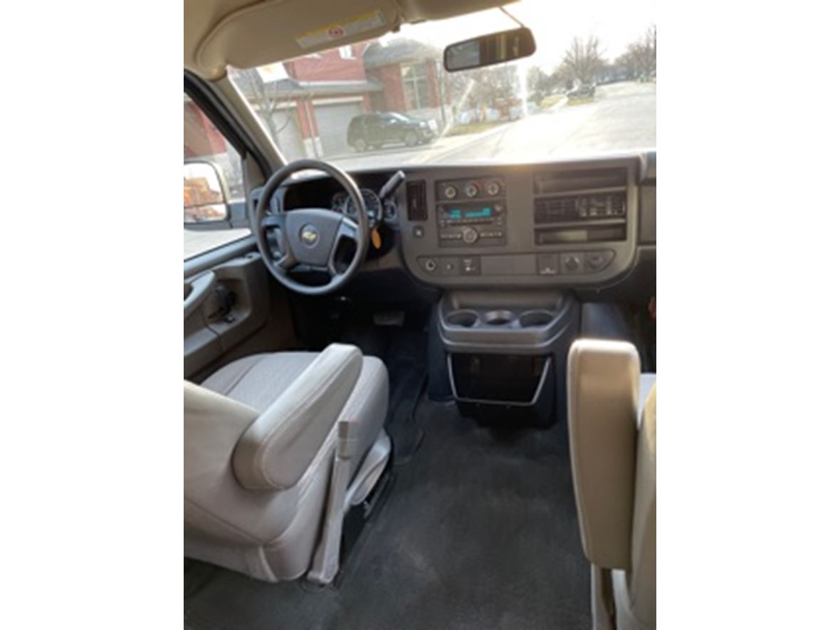 2015 Chevrolet Express for sale by owner in Wheeling