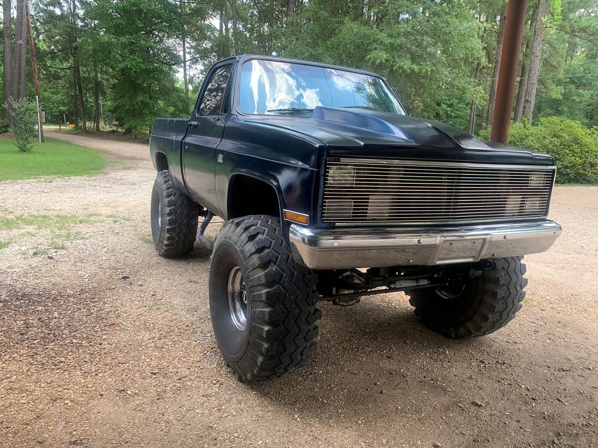 1984 Chevrolet K10 for sale by owner in Holden