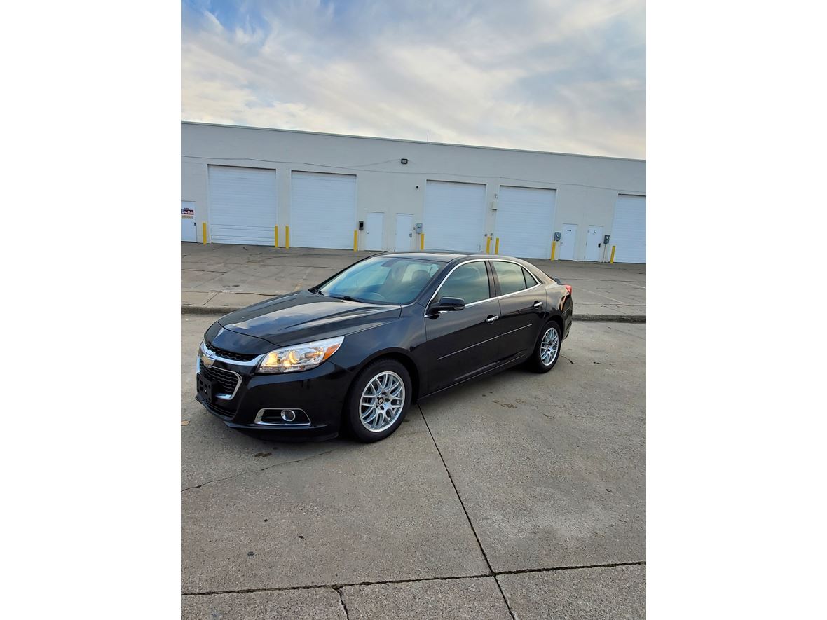 2014 Chevrolet Malibu for sale by owner in Macomb
