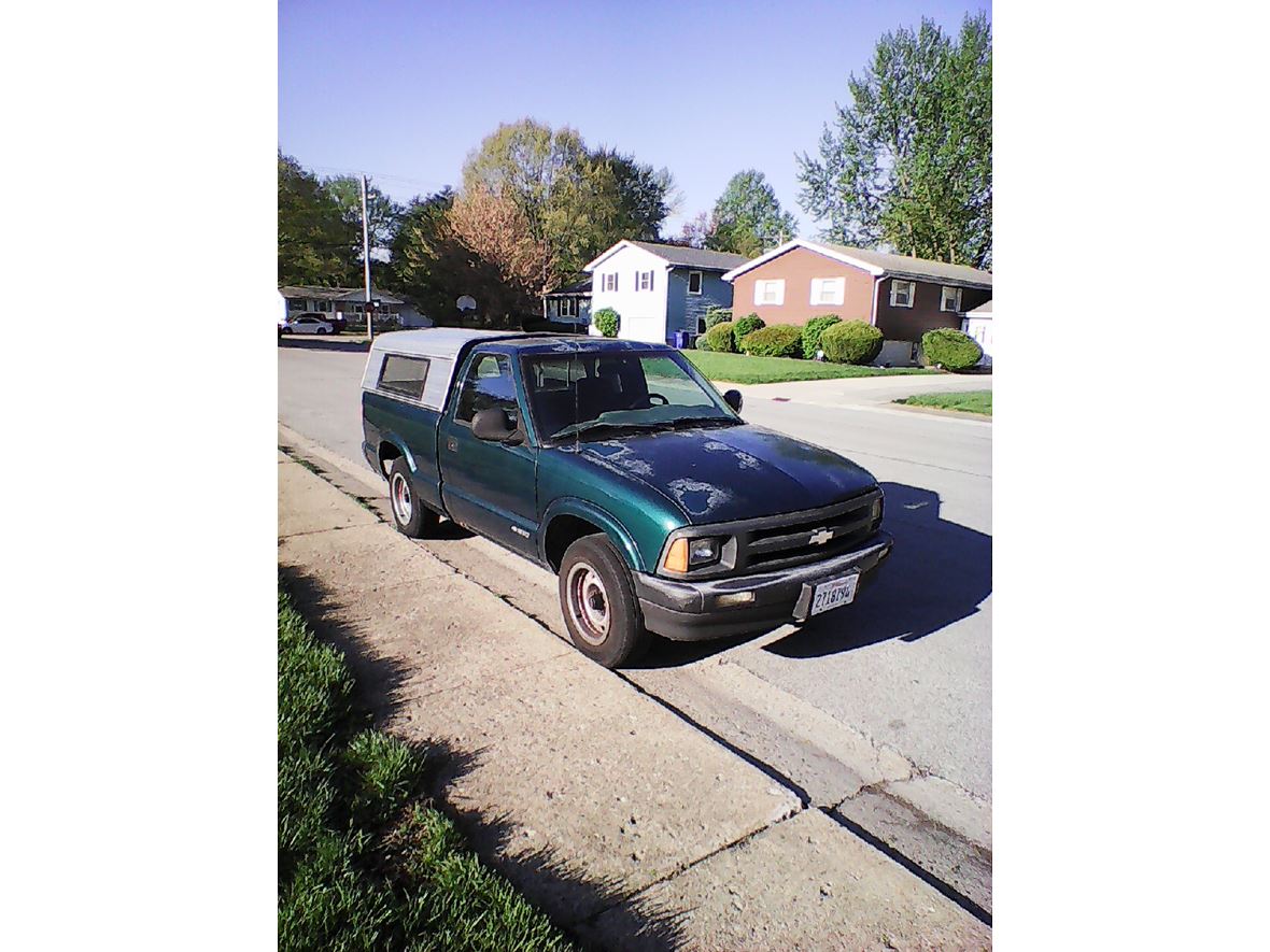 1997 Chevrolet S10 Classic Car Decatur, IL 62521