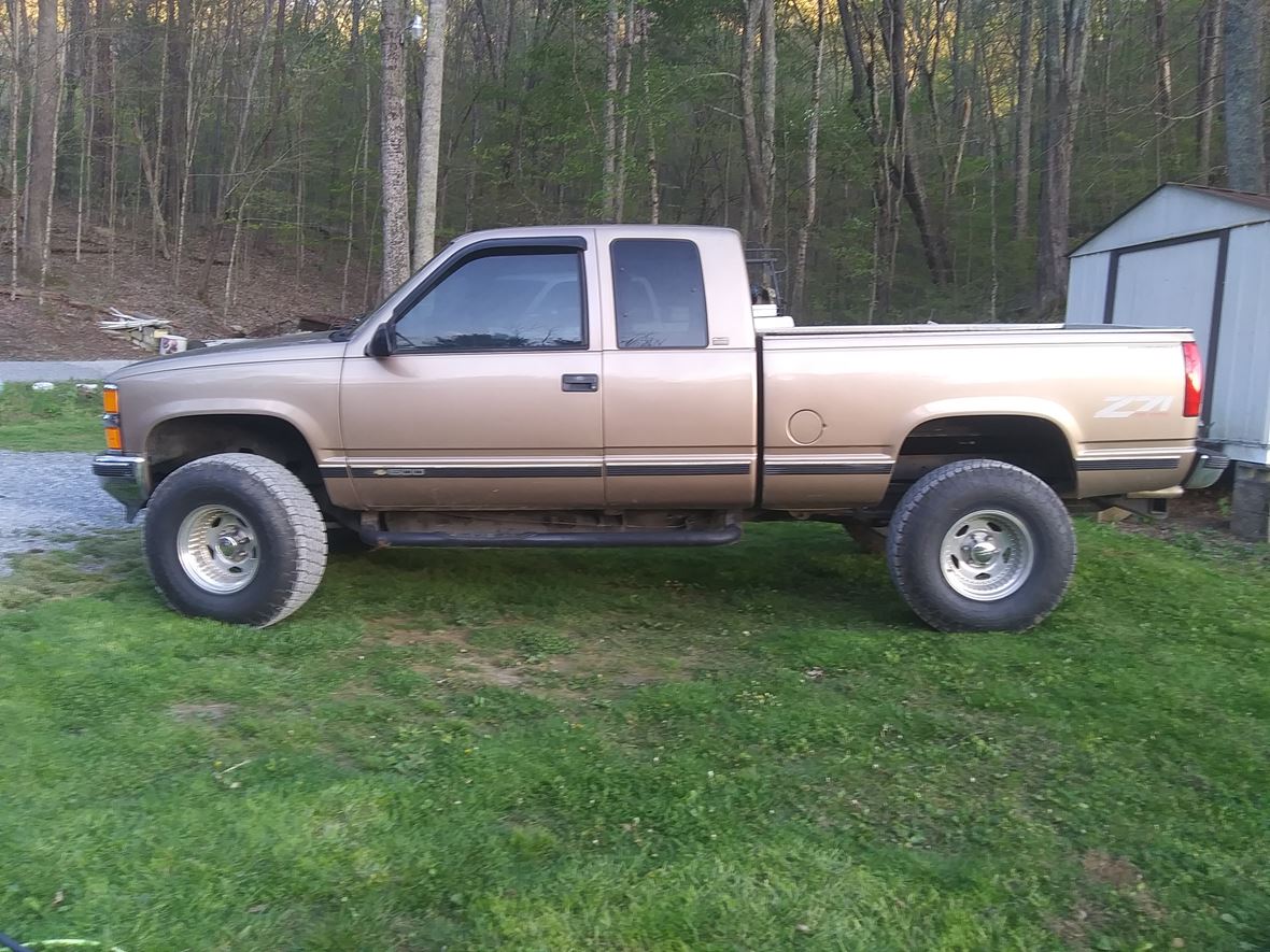 1997 Chevrolet Silverado 1500 for sale by owner in Hiltons