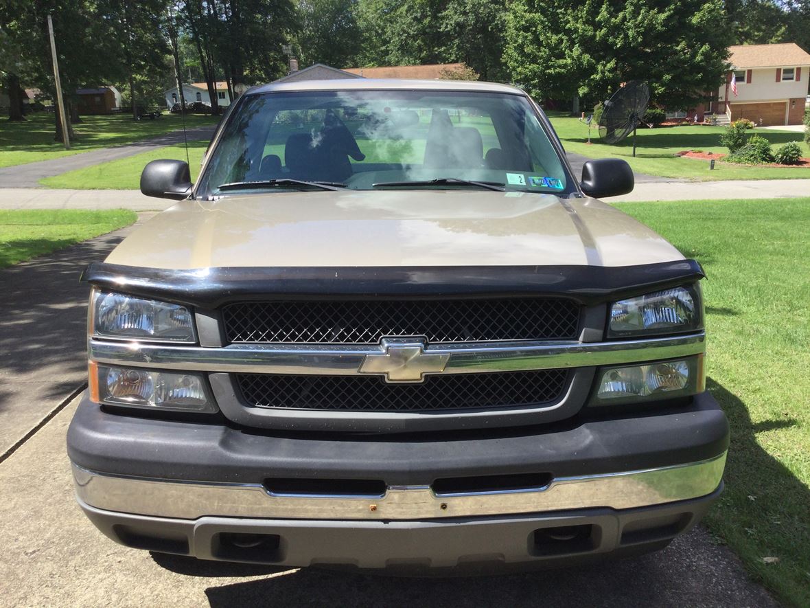2005 Chevrolet Silverado 1500HD for sale by owner in Sharpsville