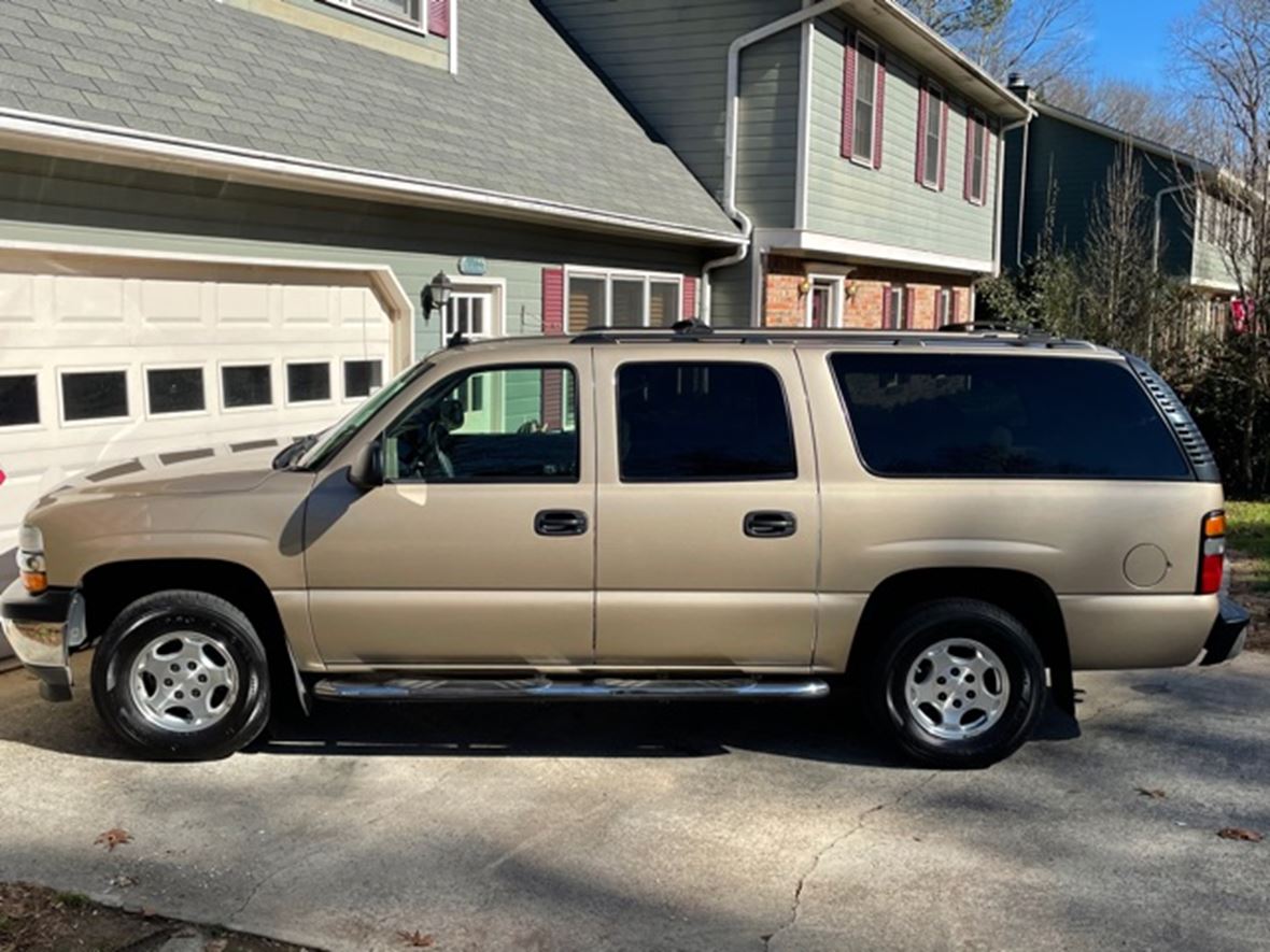 2006 Chevrolet Suburban for sale by owner in Acworth