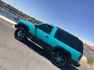 Teal 1995 Chevrolet Tahoe