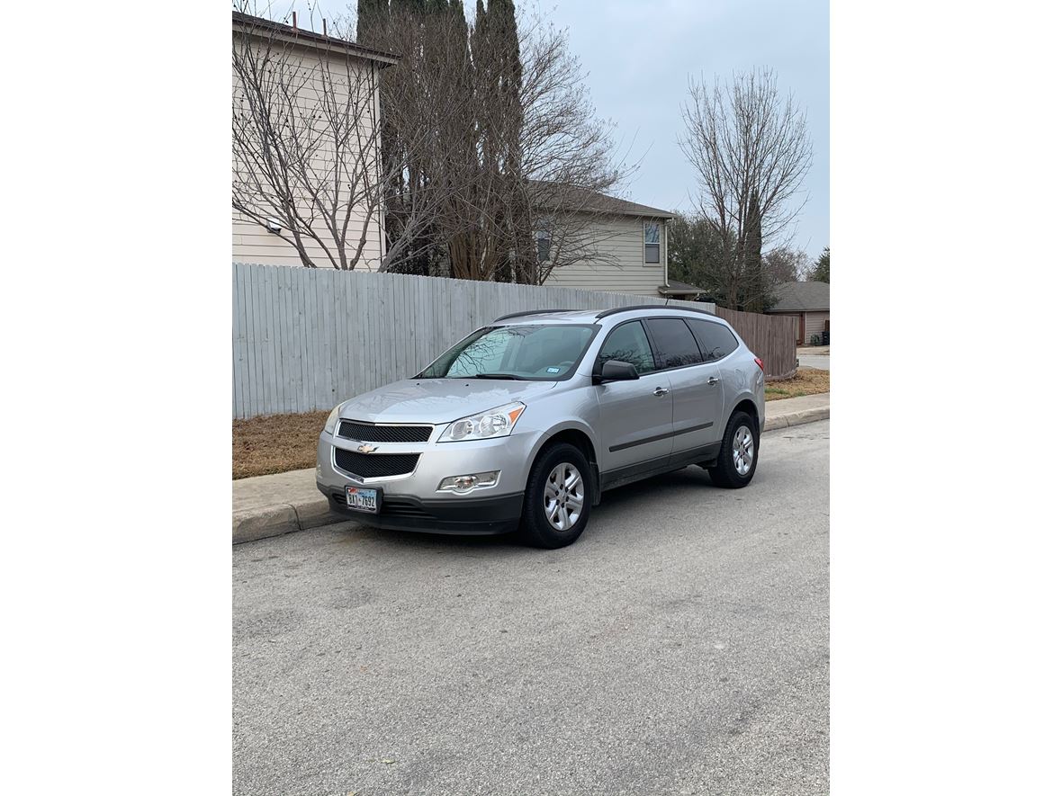 2012 Chevrolet Traverse for sale by owner in San Antonio